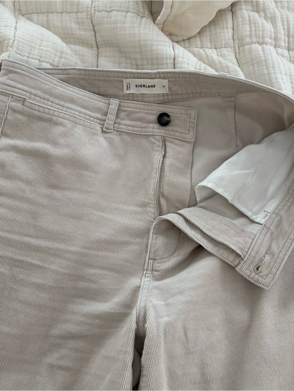 Everlane Women's Corduroy Pants in Light Beige